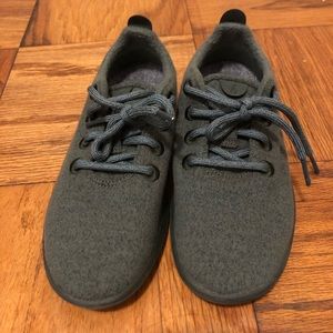 Allbirds matcha wool runners size 6